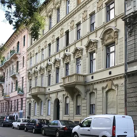 The Cosy And Peaceful Budapest